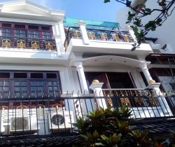 cho thue biet thu thao dien duong so 1 lang bao chi dien tich 10x12m 1 tret 2 lau gia  30 trieu