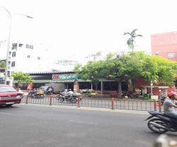 cho thue nha mat tien duong 3 thang 2 phuong 14 quan 10  dt 23x35m    675m2   gia 907 ngan m2 thang   595 trieu 