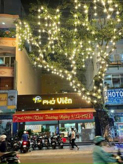 cho thue nha mat tien duong nguyen trai  dien tich 8 x 20m 1 lau  8000 