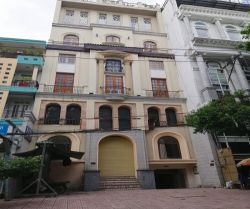 cho thue nha mat tien duong hoang hoa tham 105x20 m2 3 lau 150 trieu