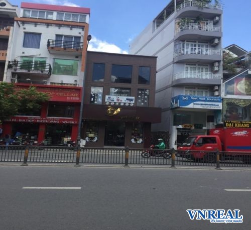 mat bang cho thue quan 3 duong nam ky khoi nghia quan 3 6x7m gia 122 trieu thang