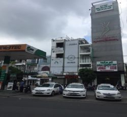 cho thue nha quan 1 mat tien duong le thi rieng p  ben thanh quan 1