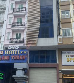 cho thue nha mat tien duong bach dang dien tich 5x18m 7 lau gia 90tr thang