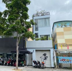 cho thue mat bang duong nguyen dinh chieu quan 1 ngang 36x18m tret 2 lau gia 50 trieu 