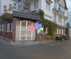 nha cho thue  goc 2 mat tien hxh duong truong cong dinh phuong 14 quan tan binh