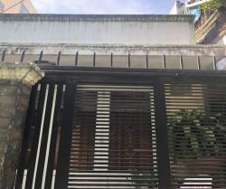 ban nha hem xe may rong duong tran quang dieu  phuong 14 q 3  tphcm dien tich   6 8m x 13m  gia chi   7 2ty