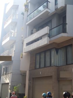 cho thue nha hem xe hoi phan xich long phuong 2 q phu nhuan dien tich 45x144 lau gia 55 trieu