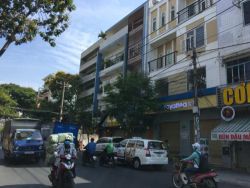 cho thue nha mat tien duong truong cong dinh 8x6m 1 tret 3lau 50 trieu th