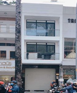 cho thue nha mt duong ngo gia tu quan 10  dt 4x29 7000 usd