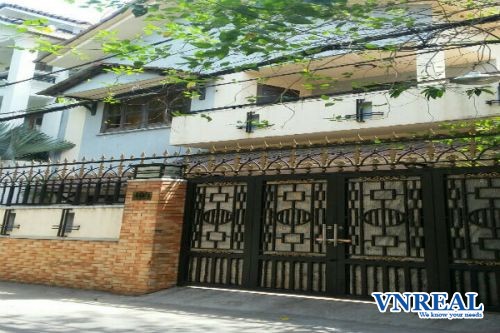 ban nha hem xe tai  duong lam son p 6 quan binh thanh