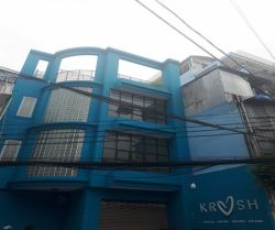 nguyen can 2 mat tien le van sy p2  tan binh cho thue dt 8 2x26m 1tr 3 lau gia 130tr