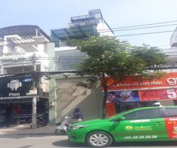 cho thue nha mat tien duong le van sy 4x17 m2 3 lau thang may 70 trieu chung chu