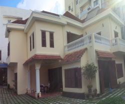 cho thue biet thu thao dien duong42 dien tich 750m 1 tret 1 lau ap mai san vuon ho boi gia 3500 usd