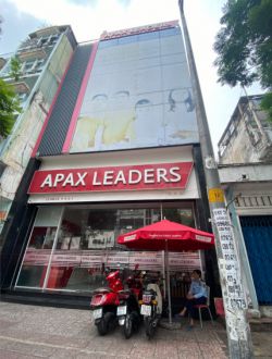 cho thue ncc duong le van sy quan 3 ngang 82x18m tret 6 lau gia 250 trieu