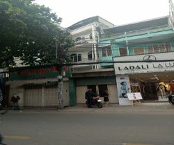 cho thue nha mat tien le quang dinh phuong 5 6x17 gia 42 trieu 