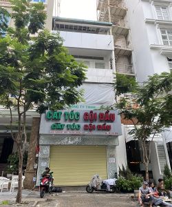 cho thue nha mat tien q1 duong le anh xuan phuong ben thanh gia 6 000 usd