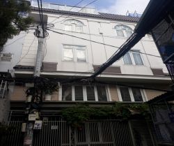 cho thue nha hem duong phan xich long 15x4 m 2 lau 30 trieu