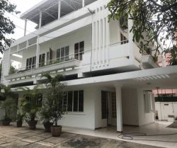 cho thue biet thu doan thi diem 20mx20m  tll  gia 3000 