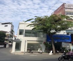 cho thue nha mat tien truong son dt 6 x 25m 1t 2l gia 70 tr th