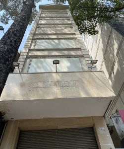 cho thue nha mat tien quan 1 duong ton that tung phuong pham ngu lao quan 1 gia 10 000 usd