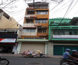 cho thue nha mat tien nguyen thong quan 3