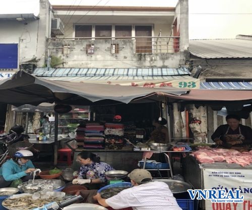 ban nha mat tien duong co giang p  co giang q1  dt  4m x 19 5m 1t 1l   gia chi  26 5 ty