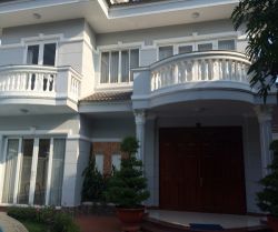 cho thue biet thu nguyen can duong quoc huong phuong thao dien quan 2  dt 400m2   gia  3 500  