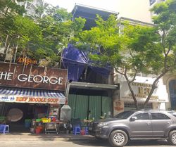 cho thue nha mat tien ngo duc ke 4mx17m  2l  gia 12 000 