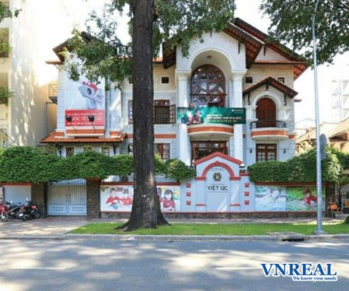 cho thue biet thu mat tien le quy don 24mx14m  2l  gia 8000 