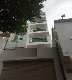 cho thue nha duong le van sy 4m x 30m 1 tret 1 lung 5 lau 120 trieu thang   bao vat  