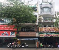 cho thue nha duong nguyen gia tri 4 x 22 m tret 2 lau 90 trieu  thang