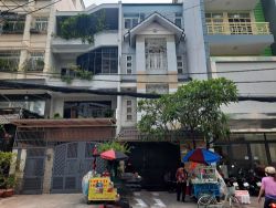 cho thue nha mat tien k300 5x25 1 tret 3 lau 40tr th 