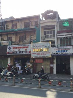 cho thue nha mat tien duong hoang van thu dien tich 38x25m  gia thue 40 trieu th