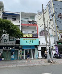 cho thue nha mat tien q1 duong le thi rieng phuong ben thanh q1 gia 68 trieu