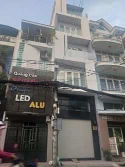 cho thue nha mt duong ho ba kien  quan 10 dt 4x155m gia 60tr