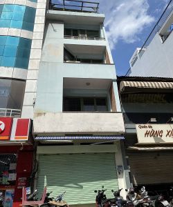 cho thue nha mat tien quan 1 duong nguyen van trang phuong ben thanh quan 1 gia 40 trieu