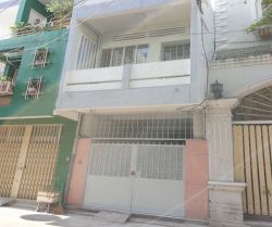 ban nha hem xe hoi dang van ngu 3x17m 3 lau gia 8 ty