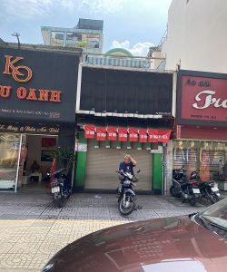 cho thue nha mat tien q3 duong pasteur phuong 8 gia 50 trieu