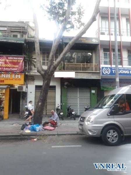 cho thue nha mat tien duong pasteur dt4x40 tret gia 75 trieu thang