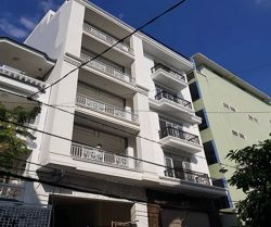 cho thue nha le van sy 5mx 20m   t l 4l thang may  gia 90tr