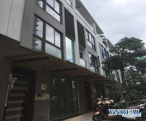 cho thue nha quan 10 cho thue nha mat tien noi bo khu ha do centrosa phuong 12 quan 10 