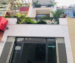 ban nha mat tien tran khac chan 36x17m 2 lau gia 122 ty