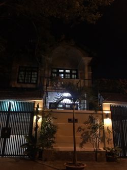 cho thue biet thu khu an phu quan 2 rat thich hop o va lam van phong dt  10x20 ham tret 2 lau gia 60tr thang