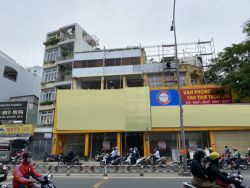 cho thue nha mat tien duong hoang van thumat bang dt 10x7 gia 49 trieu