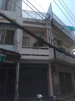 cho thue nha mat tien duong banh van tran dien tich 32x17m  22 trieu th