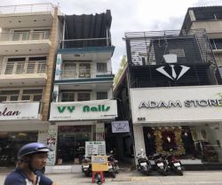 ban can mat tien duong ly tu trong  p  ben thanh q1 tp  hcm  dien tich   3 x 12m gia chi 14 5y