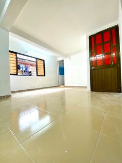 ban nha duong dang lo dt 9x5 1 tret lung 1 lau  gia 6 1 ty