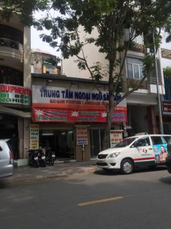 cho thue nha mat tien quan 1 duong trinh van can phuong cau ong lanh quan 1 gia 3 000 usd