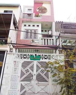 ban nha hem xe hoi duong dinh bo linh p24 binh thanh