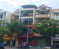 cho thue nha duong phan xich long 4 x20 m tret 3 lau 50 trieu  thang